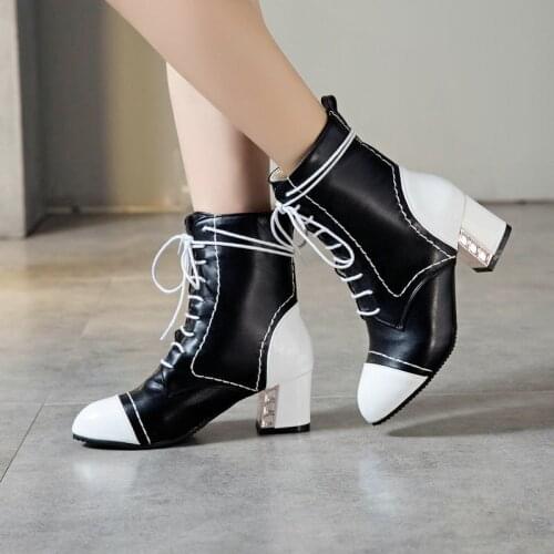 Color-Blocking Ladies Autumn Winter Short Boots Fashion Cross Tied Metal Decorative Ankle Boots Square High-Heel Womens Shoes