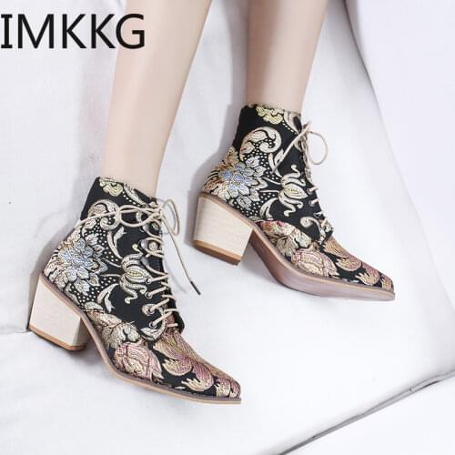 Retro Bohemian Women Boots Printed Ankle Vintage Motorcycle Booties Ladies Shoes Woman 2019 New Embroider High Heels Boots