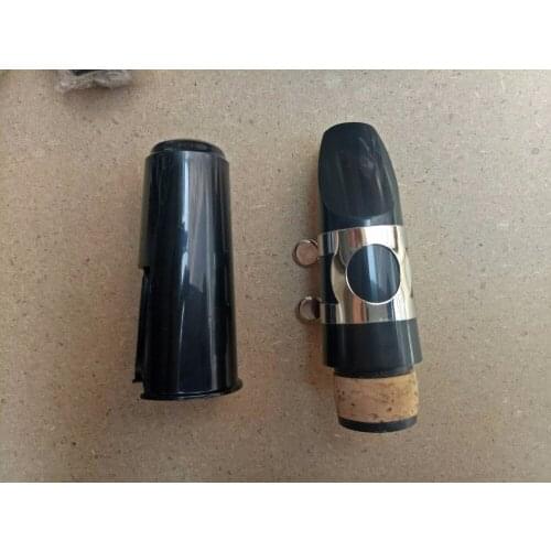 New Arrivel Plastic Clarinet Mouthpiece with Cap Metal Buckle Reed Clarinet Accessories