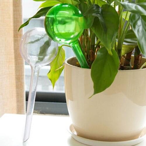 Automatic Plant Self Watering Water Feeder Plastic PVC Ball Plant Flowers Water Feeder Indoor Outdoor Watering Cans Plant