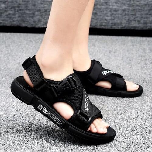 Sandals rubber sandales homens mens luxury gladiator breathable mens comfort on sport shoe flat slippers male slip summer 39 in