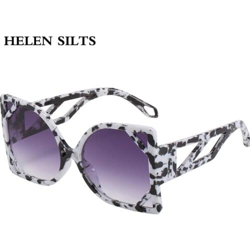 Fashion Square Sunglasses Women Oversized Flower Frames Retro Sun Glasses Female Steampunk Plastic Eyewear Ladies Shade Gafas