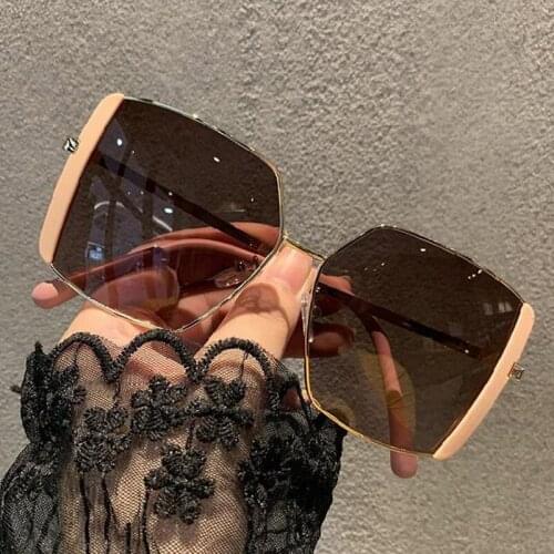 Classic Oversized Square Sunglasses Women Half Frame Metal Square Sun Glasses Luxury Eyewear Oculos De Sol Feminino UV400