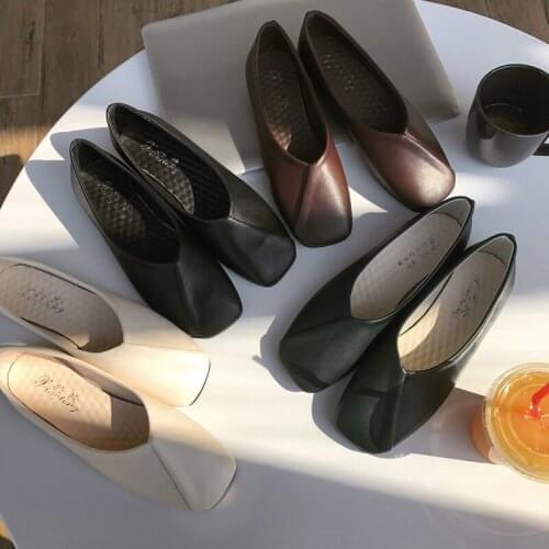 2021 new female Korean version of the British style retro simple square toe shallow flat shoes