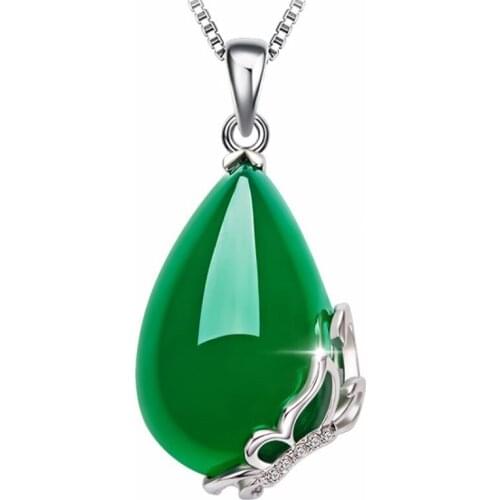 925 silver New Emerald Chalcedony Butterfly Transfer Bead Suspended Emerald Chain Necklace