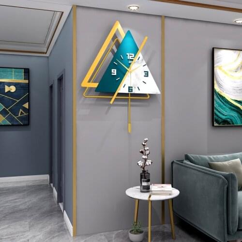 Luxury clocks, wall clocks, living rooms, creative home decoration modern minimalist personalized art and fashion wall watches