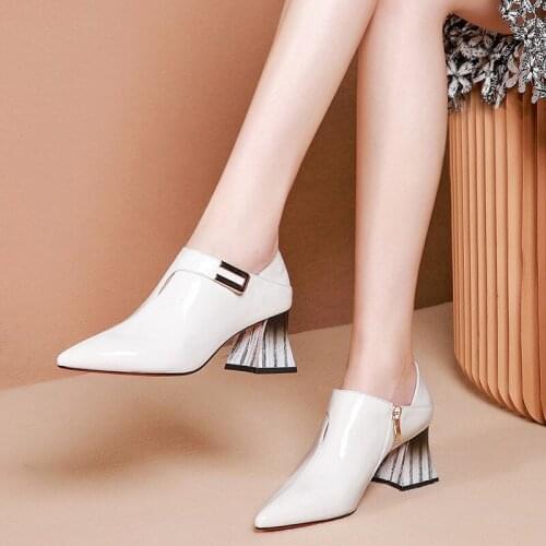 2020 Spring/Fall Womens Shoes Woman High Heels Soft LEATHER Pointed toe Women Pumps Square Buckle Sticker Sock Free White Black