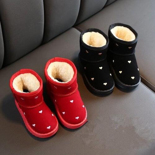 Booties for girls , fashionable snow shoes, soft bottom windbreaker, for boys and girls, fall and winter 2021 collection