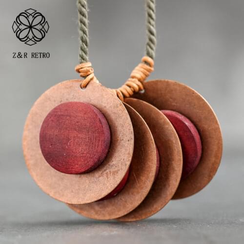 Vintage Wooden Costume Jewelry for Women Long Chains Pendants Necklace Fashion Jewellery Collar Chokers Suspension Accessories