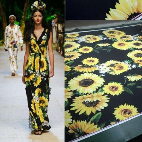 Factory Sustom Sunflower Printed Polyester Fabric Cloth 145 cm Width Ladies Childrens Shirt Dress Clothing Fabric