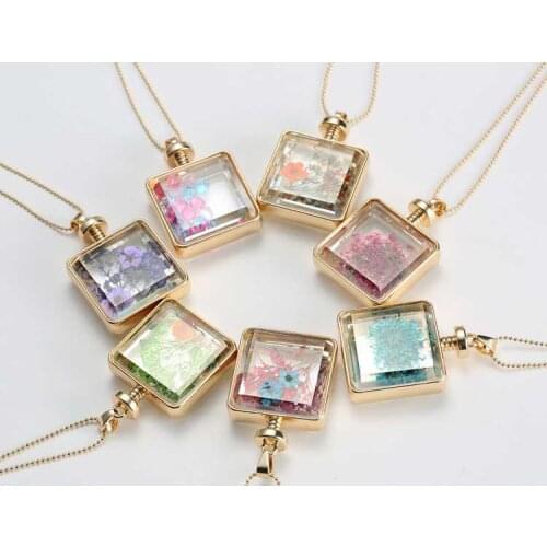 Top Quality Promotion 1 Pcs Gold Color Dried Flowers Plant Specimen Square Glass Floating Locket Living Pendants Necklace