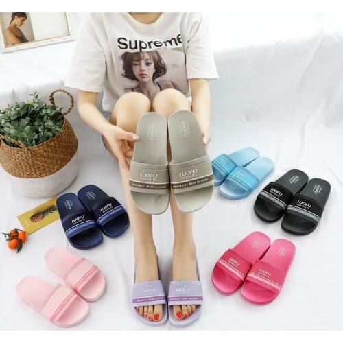 Household Antiskid Indoor Couple Summer Slippers Mens Slippers Bathroom Womens Shoes Are Breathable