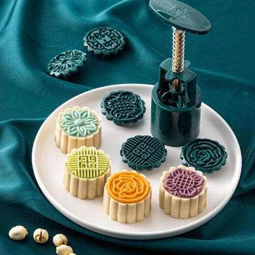 Cookie Stamp Moon Cake Maker Exquisite Flower Pastry Tool Bath Bomb Press DIY Festival Decoration Hand Cutter Cake Mold