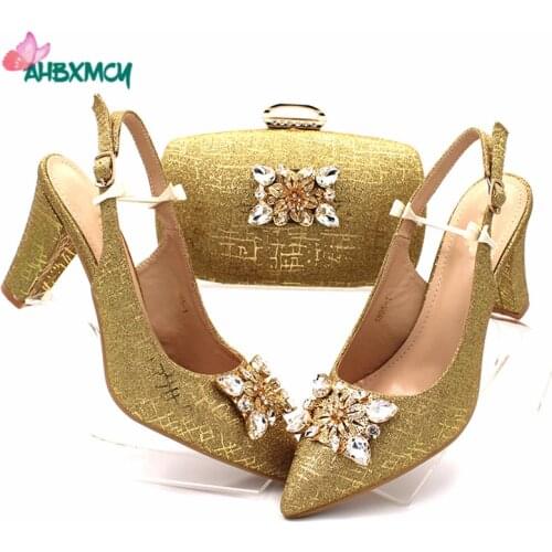 Gold Color 2020 Special Design Nigerian Women Shoes and Bag to Match Italian Style African Ladies Party Shoes Matching Bag