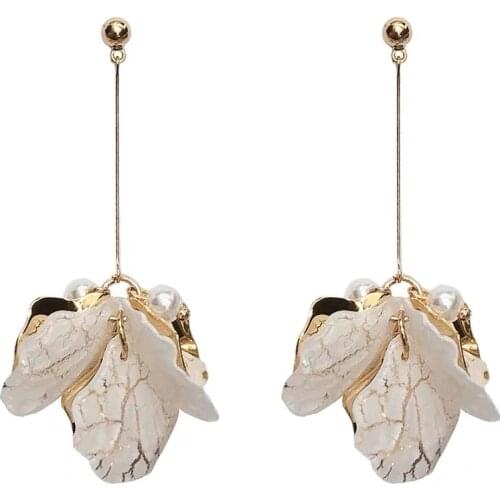 Women Holiday Personality ins temperament Clip Earrings Without Piercing Imitation pearls shell petal Flowers Clip On Earrings