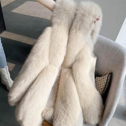 Light Luxury Winter 2021 New Fashion Faux Fur Vest Jacket Women Mid-Length Imitation Fox Fur Shawl Waistcoat Elegant Tops M532