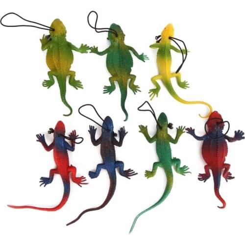 discountHEH Figures With Animals
