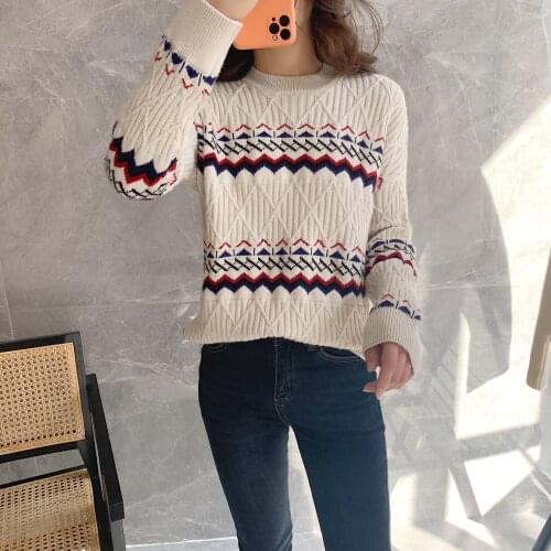 Otoño e invierno nuevo cuello redondo suelto grueso suéter de cachemira suéter de mujer jersey corto suéter camisa de fondo