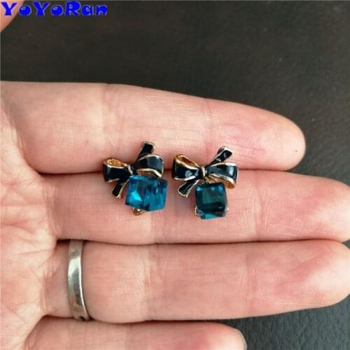 1 Pairs Blue oil drop crystal square stud earrings for woman cartoon cute cube geometric solid shape earring jewelry gift