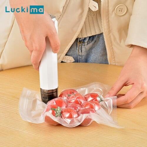 USB Charging Vacuum Storage Pump for Clothes Storage Bag Cloest Organizer Mini Food Sous Vide Vacuum Sealer Packaging Packer