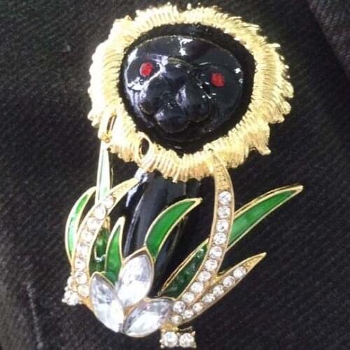 The New 2016 In Europe And The Trend Animal Brooches High-grade Personality Lion Brooch pin for Mens And Womens Accessories