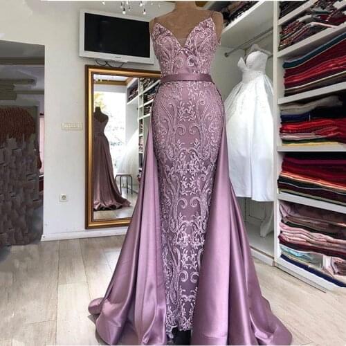 Sexy Straps Mermaid Lace Prom Dresses With Detachable Train Fashionable V Neck Satin Evening Party Dresses Vestido De Festa