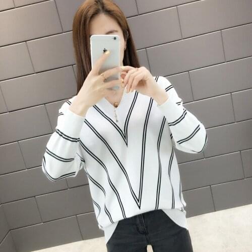 Womens T-Shirt And Tops 2020 Spring Autumn Stripe New V-Neck Long Sleeve Knitting Tshirts Female Loose Thin Pullovers Tee W1037