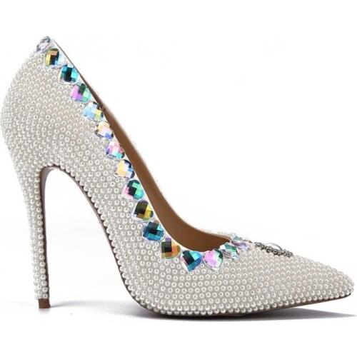 New Women Dress Shoes Heart Shaped Crystal Decoration Bead Pumps Slip On For Women Pointed Toe Nightclub Wedding High Heel Shoes