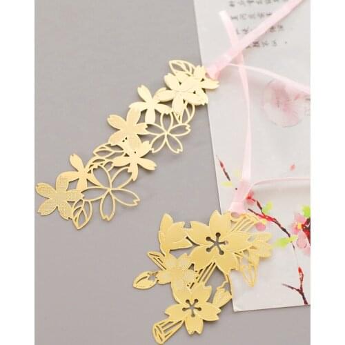 Random 10 Pieces Cherry Blossoms Pattern Metal Bookmark Classical Chinese Culture Originality Stationery Mini Bookmark