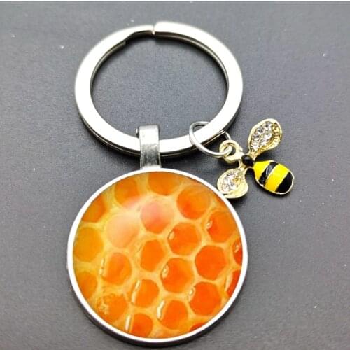 Insect bee keychain high quality dome glass keychain honeycomb keychain
