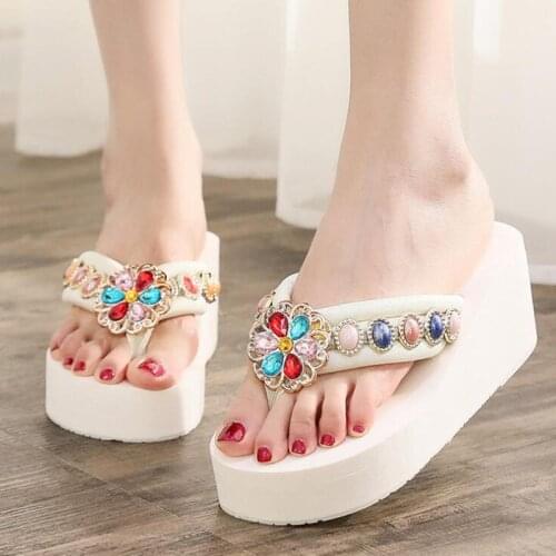 Womens Wedges Slippers Summer New European Crystal Slider Sandals Ladies Shoes Outside Beach shoes platform flip flops q12