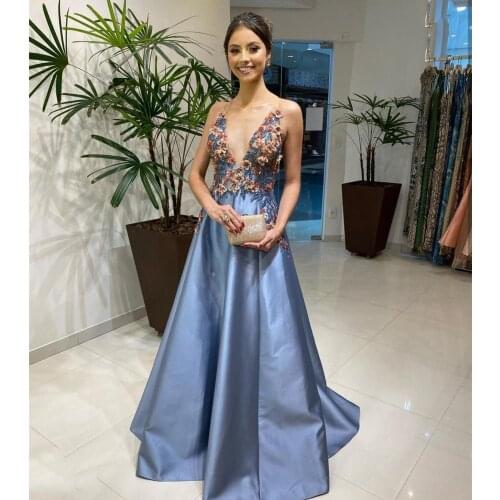 2021 Evening Dress A-Line Blue Sexy V-Neck Court Train Sleeveless Crystal Beaded Gorgeous Women Formal Gowns Elegant Factory