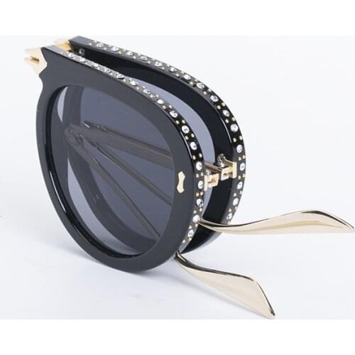 New Sunglasses In 2019 Women Diamond Fashion Net Red G Familys Same Folding Sunglasses 8870 Sunglasses Glasses