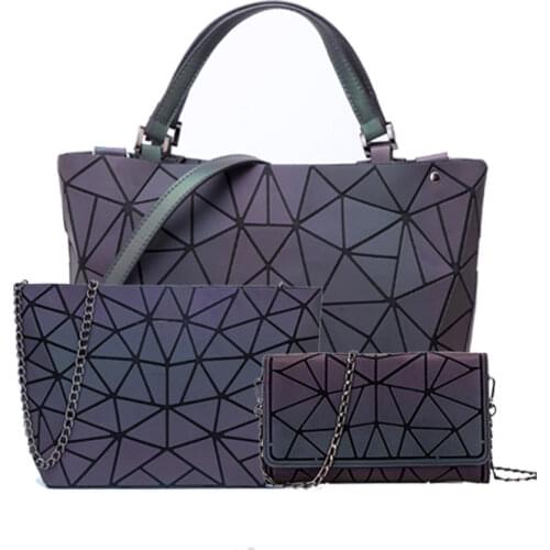 Womens Diamond Geometric bag Deformation Tote Bag Irregular Folding Shoulder Bag Holographic Laser Luminous bao Bag for women