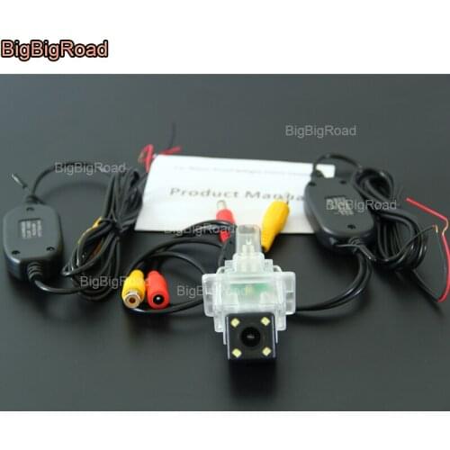 BigBigRoad For Mercedes Benz C Glk Class W205 / E Class W212 C207 W213 / CLA Class C117 Wireless Camera Car Rear View Camera