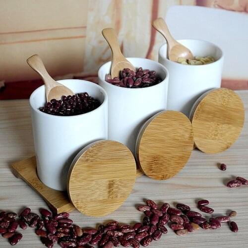 Ceramic and Bamboo Flavouring Caster Set Decorative Porcelain Sugar and Creamer Pots Tableware and Kitchenware Utensil Ornament