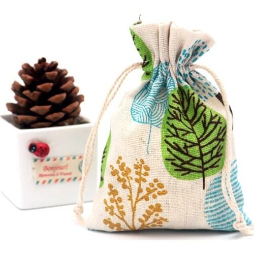 10pcs/lot Gold Trees Design Cotton Bag 13x18cm Linen Drawstring Gift Bag Muslin Cosmetics Gifts Jewelry Packaging Bags Pouches