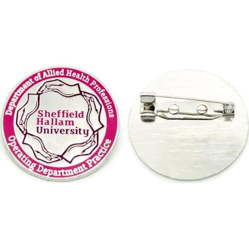 Custom badge manufacturers produce engraving paint color badges