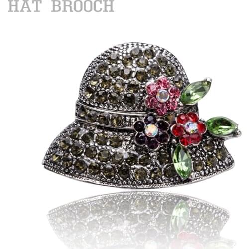 2021 Temperament Retro Alloy Drop Oil Sent Gem Stone Brooch Straw Hat Leaf Brooch Women Fashion Personality Jewelry Gift