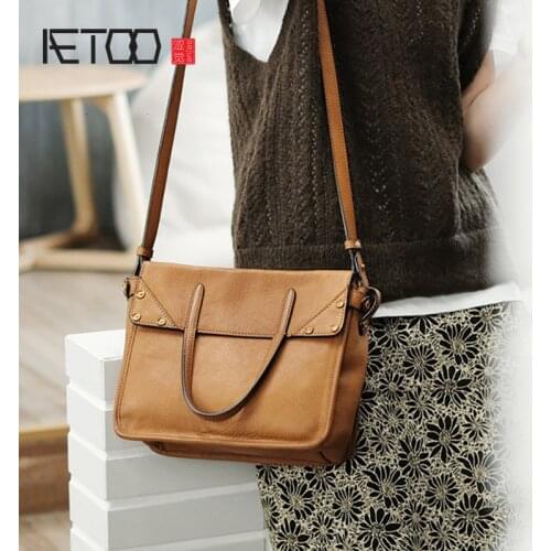 AETOO Vintage leather briefcase, female a4 file bag, large-capacity foldable leather messenger bag