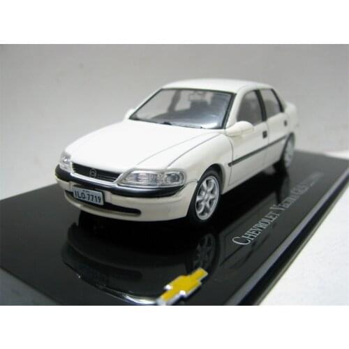 IXO 1:43 For Chevrolet Vectra GLS 2.2 1998 Diecast Model Car Model Toys kids Gifts White Metal,Plastic,Rubber
