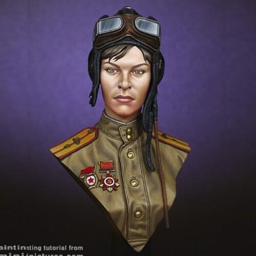 1/10 WW2 Soviet Female Tanker Military subject matter Resin Figure Bust GK Uncoated No colour