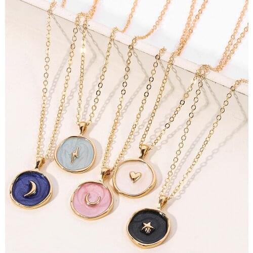 Simple Stars Moon Heart Necklaces Fashion Women Alloy Long Chains Round Love Pendant Necklaces Jewelry For Girls
