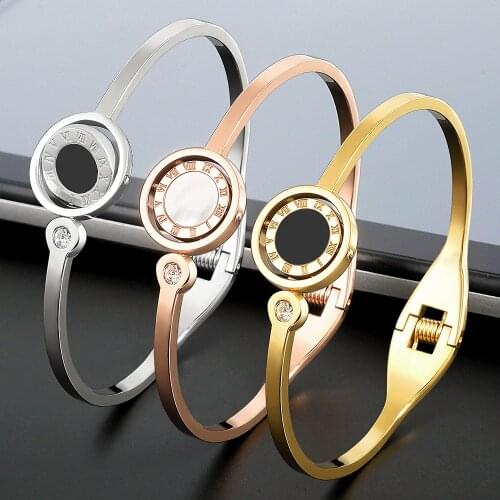 Luxury Black/White Shell Two-Side Cuff Bangle Bracelet Roman Numeral Turnable Bracelet Bangle For Women Men Fashion Jewelry