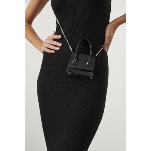 Women Black Chain Strap Micro Bag BE459