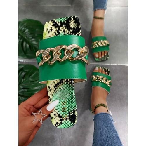 Womens Shoes Summer 2021 Plus Size Beach Flat Slippers Woman Metal Square Toe Slippers Women Closed Toe Sandal Zapatillas Muje