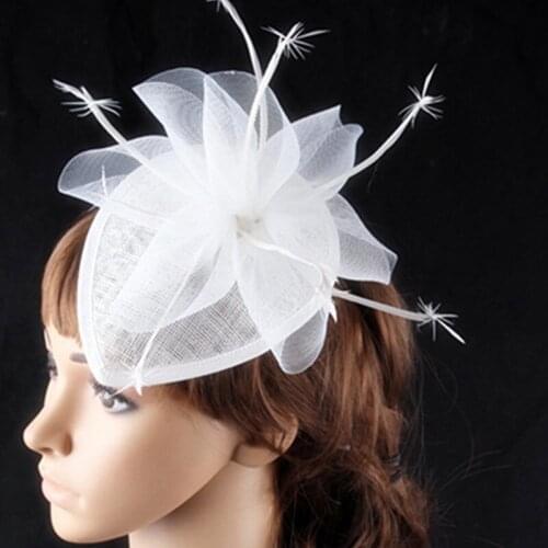 18Cm Big Teardrop Sinamay Base White Fascinator Hats with Crinoline and Feather Adorned Gril Bridal Headwear Occassion Headpiece