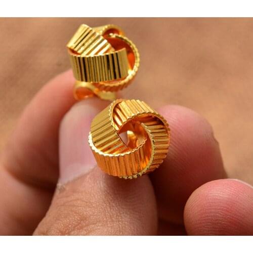 Annayoyo Dangle Earrings