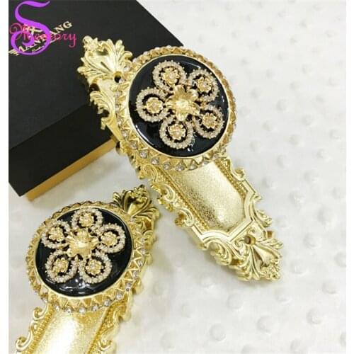 Luxury Diamond plum blossom Curtain Tie Back Holders Clothes Hat Wall Hooks Flower Alloy Tieback Hanger Home Decor