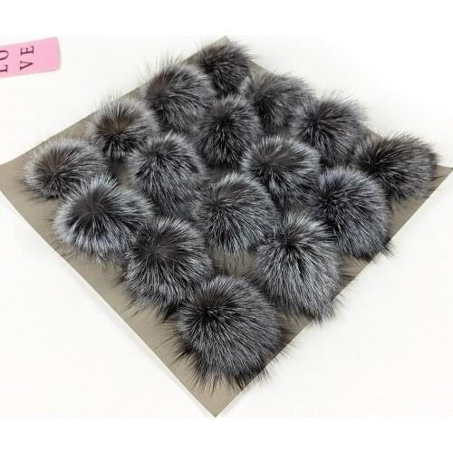 6pcs/ Lot DIY 6-15cm Real Silver Fox Fur Pompoms Raccoon Fur Balls Tassels For DIY Knitted Beanies Keychain And Scarves Shoes